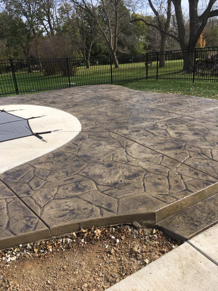 Stone Stamped Pool Deck With Steps