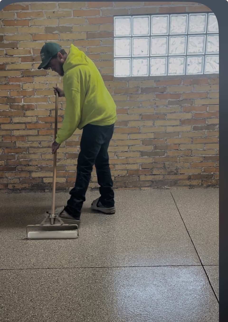 Finished polyurea polyaspartic garage floor in Williamsburg, IA